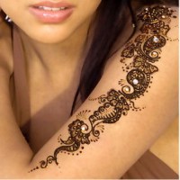 Tatouages au henné : toute une histoire